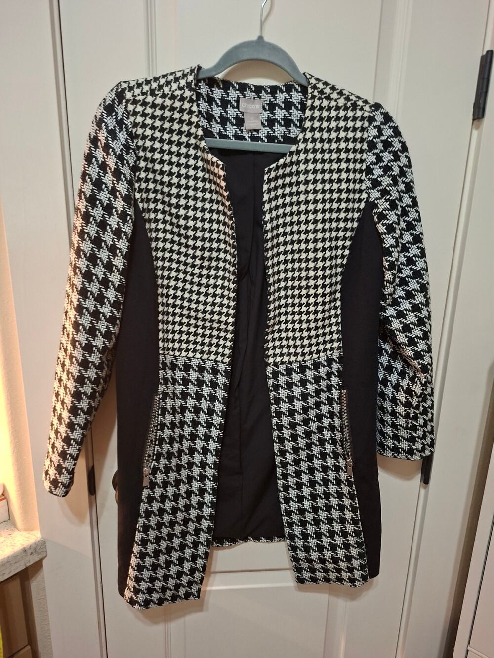 Chico's Houndstooth Sz 4 Open Front Cardigan Blazer Jacket Black Mid Length